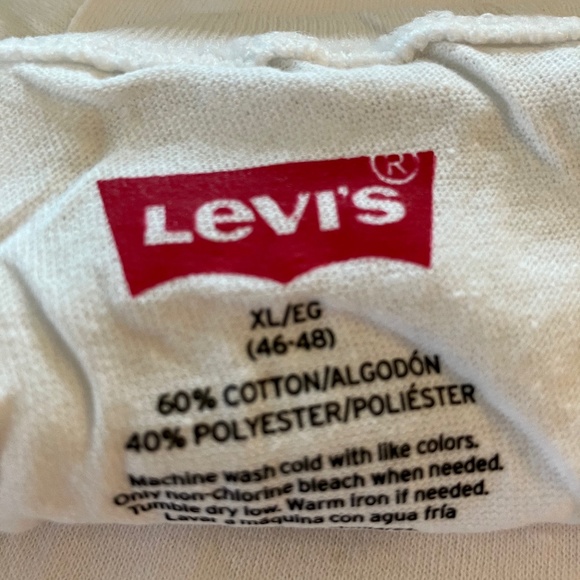 ***Brand New - w/o tags - Levi t-shirts  (3) XL - Picture 1 of 5